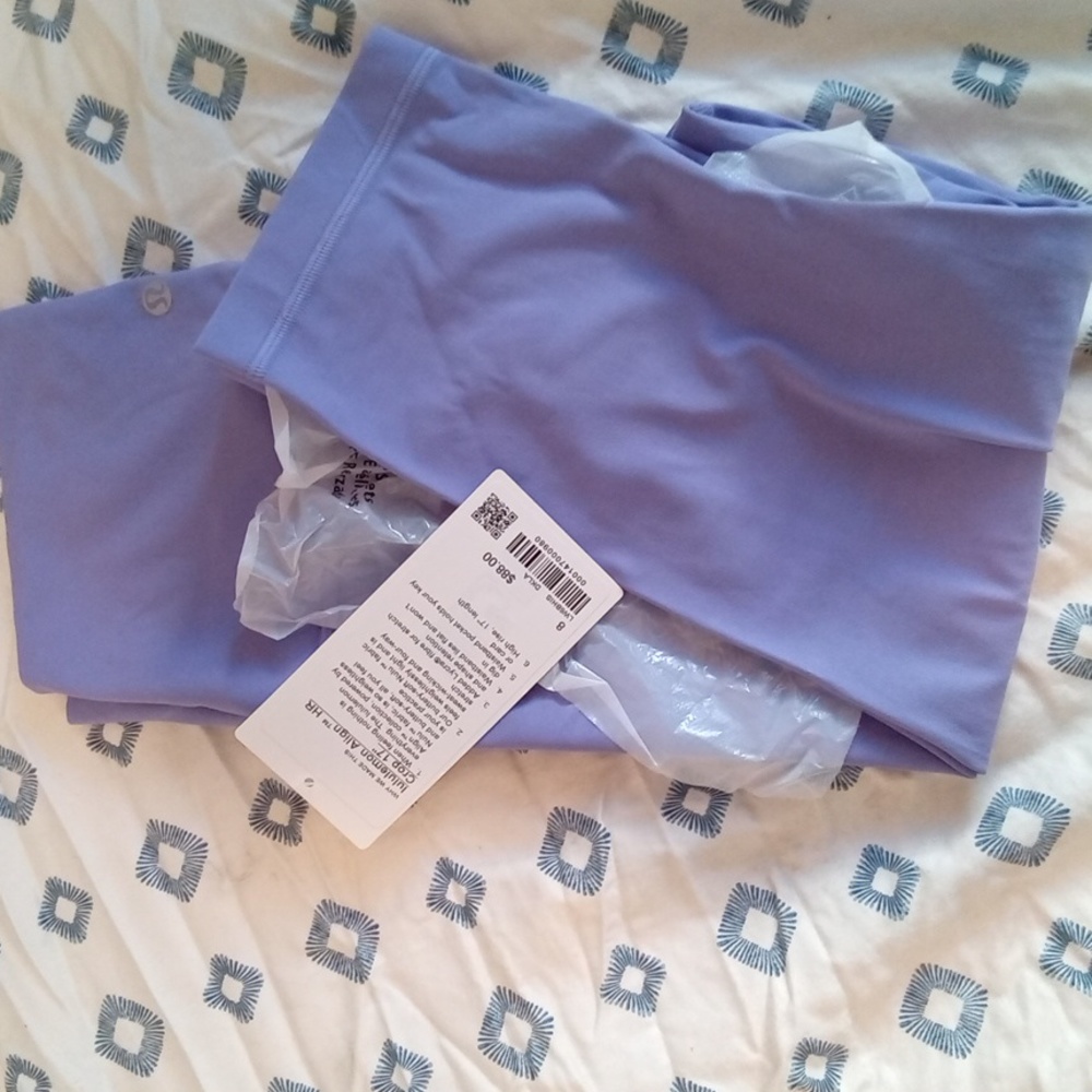 Lululemon purple size 8 leggings.